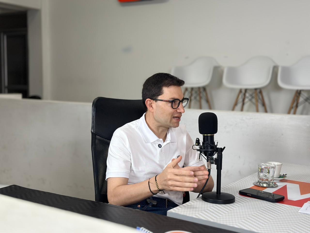 Colombia necesita autoridad, no discursos vacíos